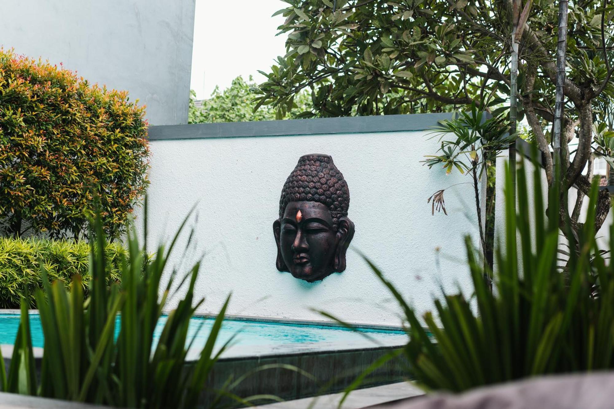 Renovated Linda Villa Canggu Экстерьер фото