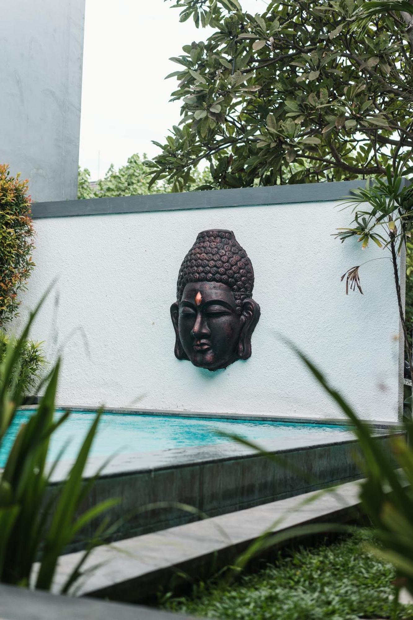 Renovated Linda Villa Canggu Экстерьер фото