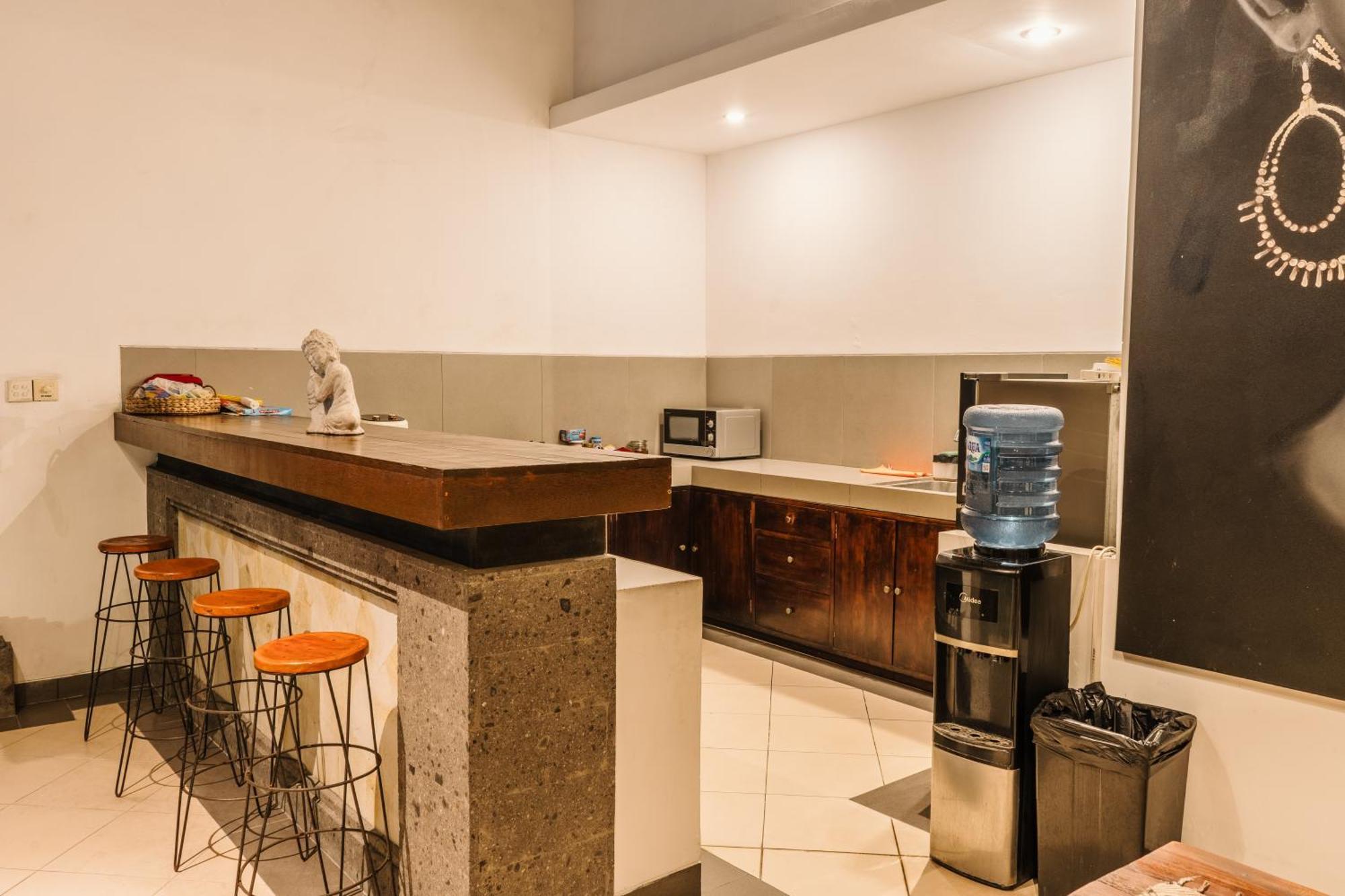Renovated Linda Villa Canggu Экстерьер фото