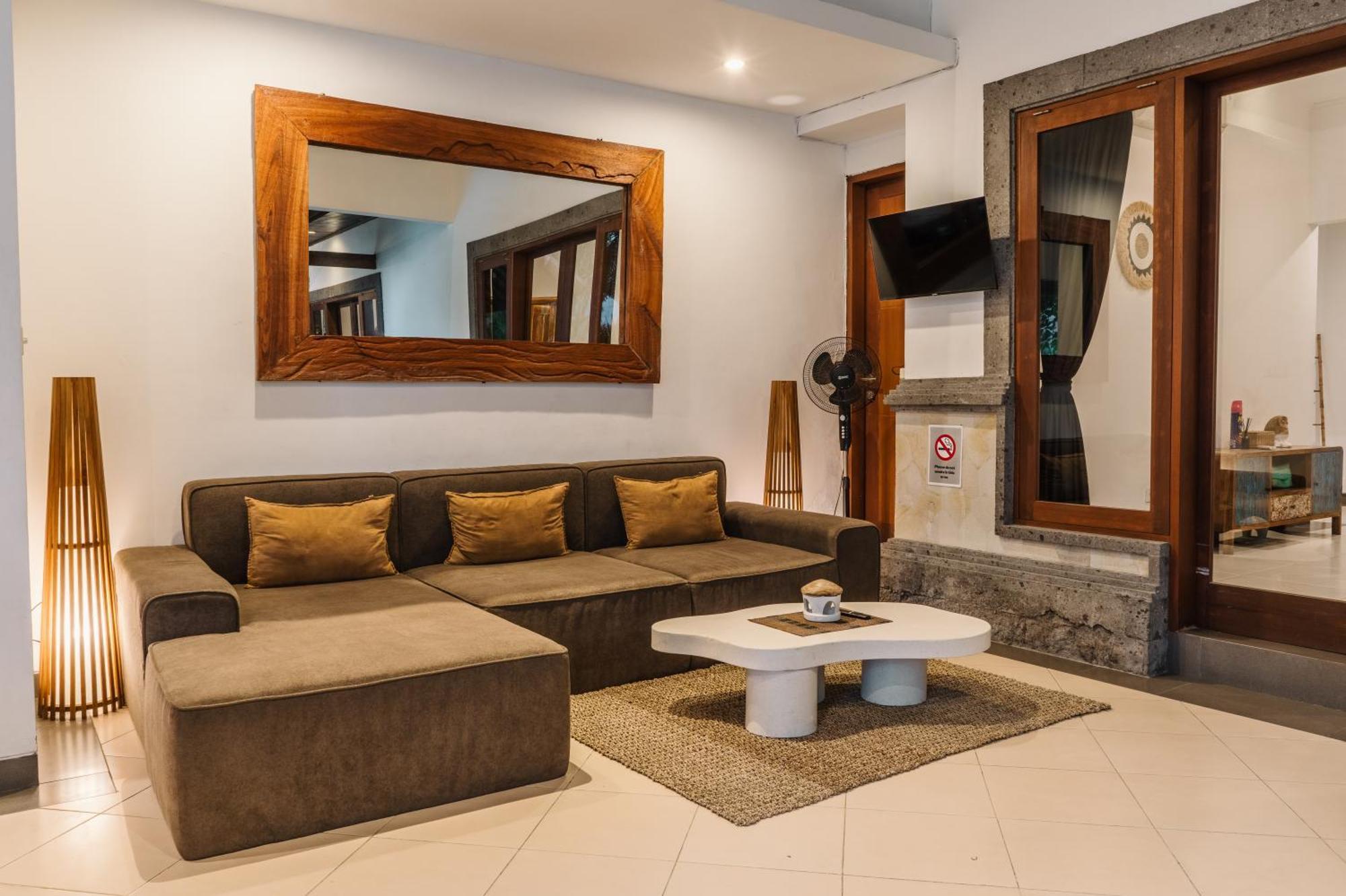 Renovated Linda Villa Canggu Экстерьер фото